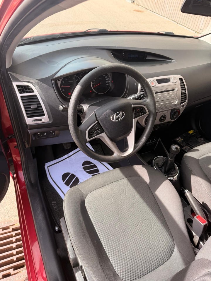 Hyundai i20 1,25 Comfort 5d