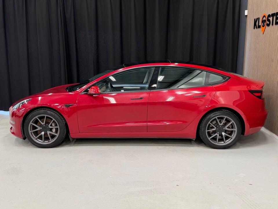Tesla Model 3 Long Range AWD 4d