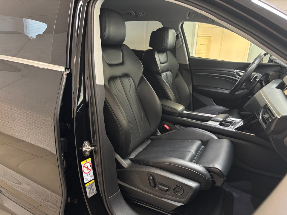 Audi e-tron 55 Advanced quattro 5d