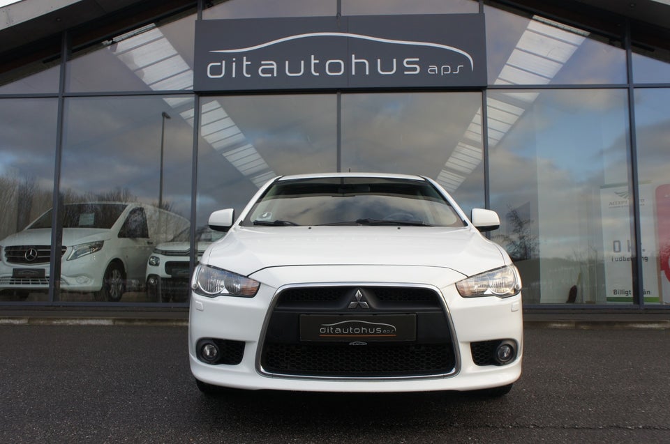 Mitsubishi Lancer 1,8 Instyle SportBack 5d