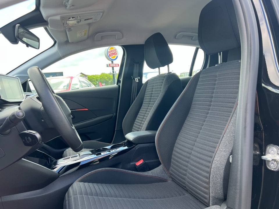 Peugeot e-208 50 Active Pack 5d