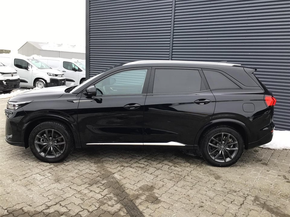 Navor E5 1,5 PHEV Rock 5d