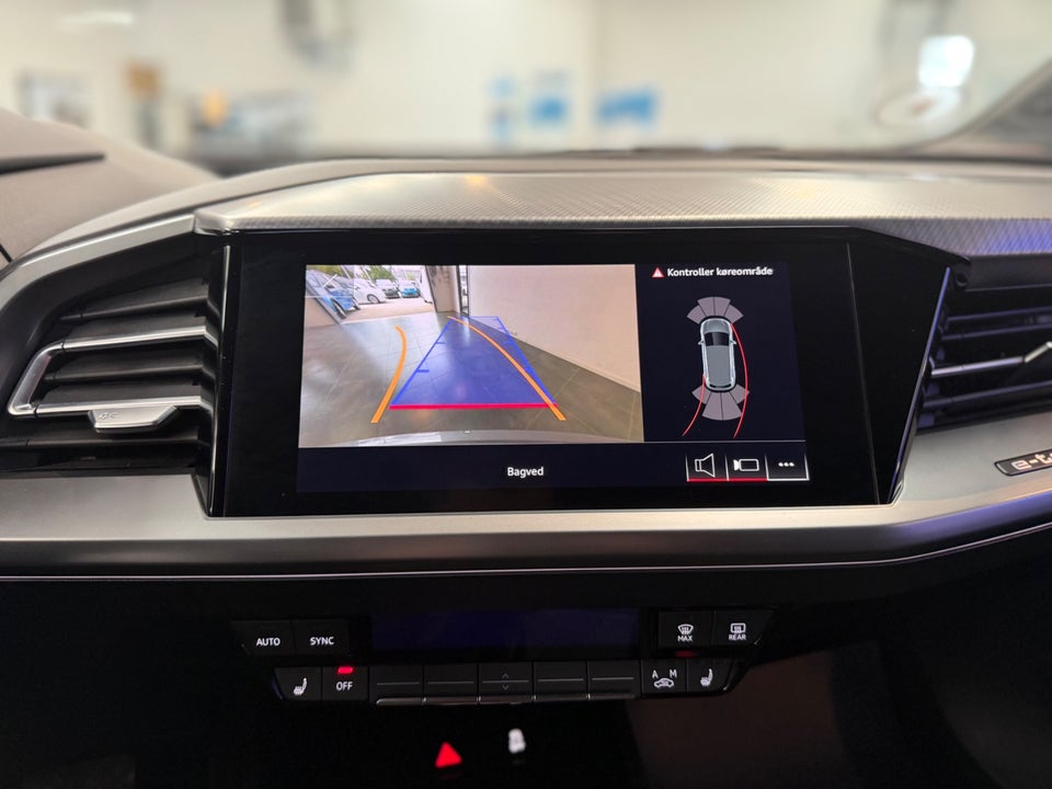 Audi Q4 e-tron 40  5d