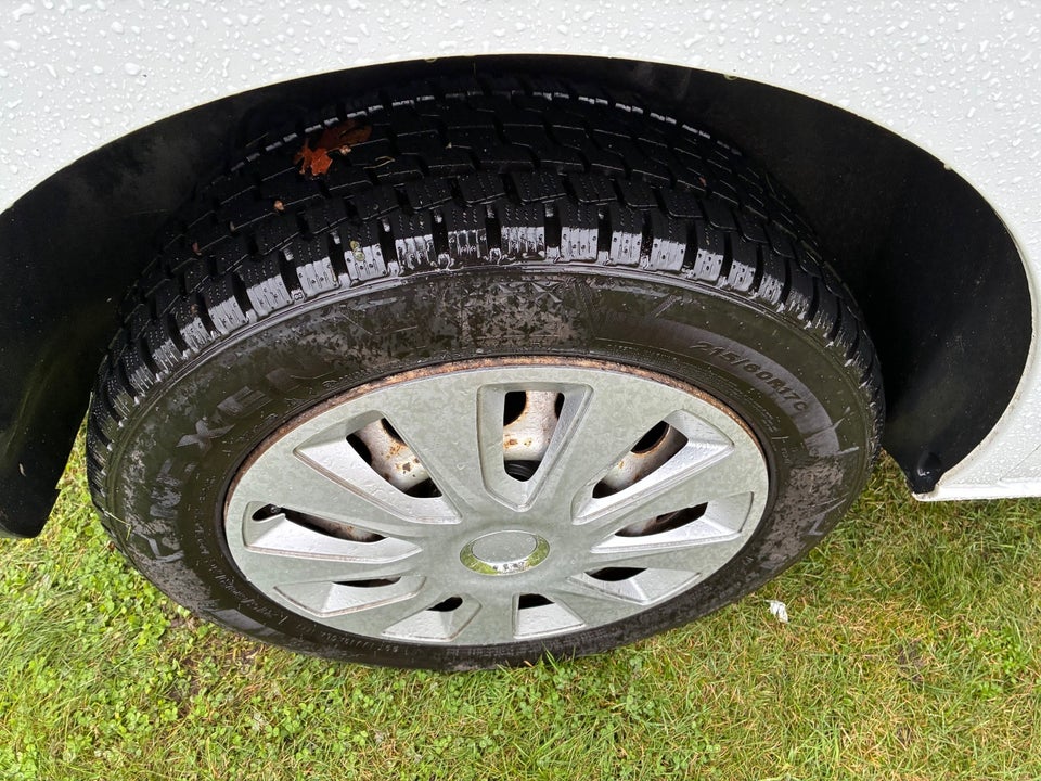 Toyota ProAce 1,6 D 95 Compact Base 5d