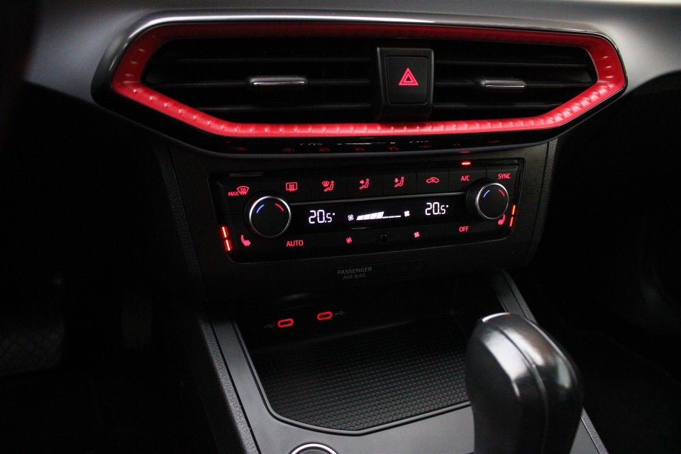 Seat Ibiza 1,0 TSi 110 FR DSG 5d