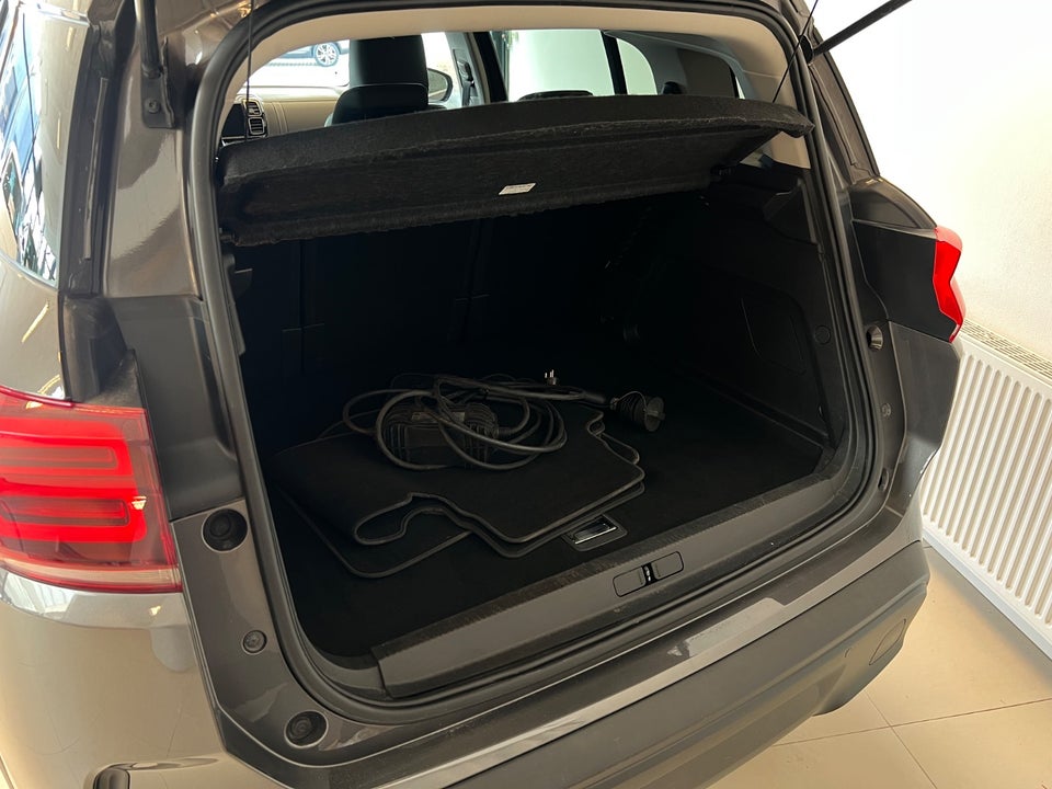 Citroën C5 Aircross 1,6 Hybrid Feel EAT8 5d