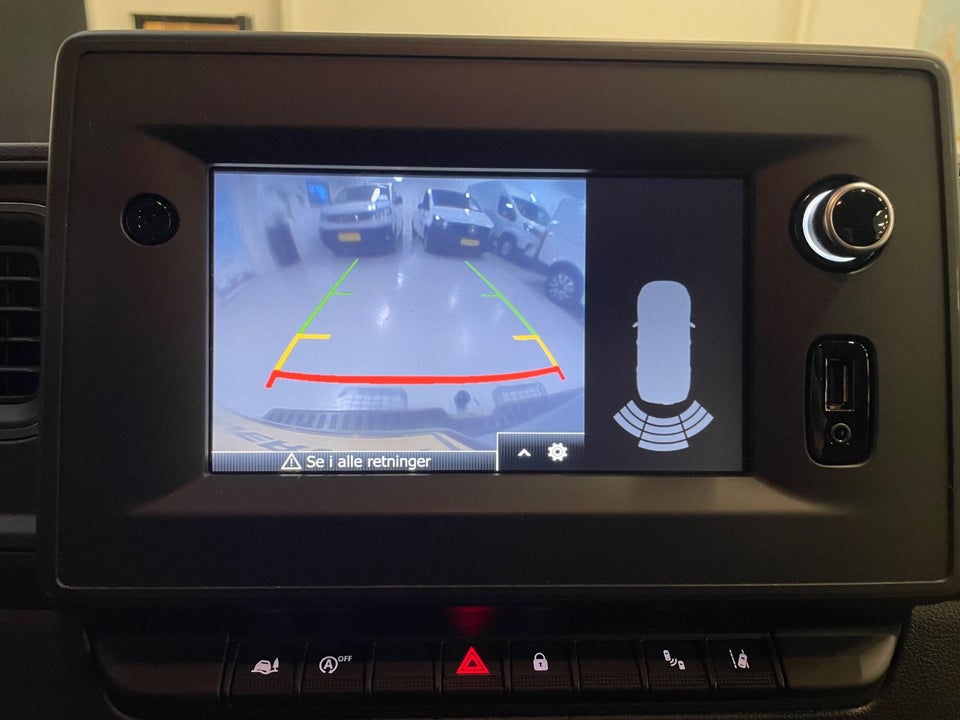 Renault Master IV T35 2,3 dCi 150 L2H2 Kassevogn aut.