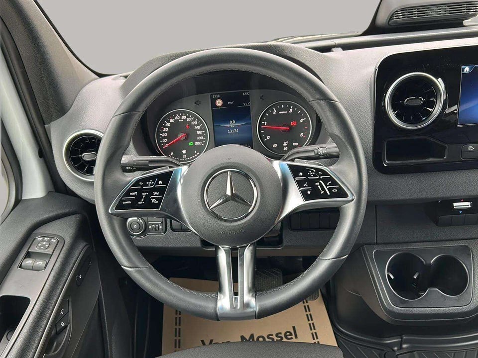 Mercedes Sprinter 317 2,0 CDi A2 Kassevogn PRO aut. RWD