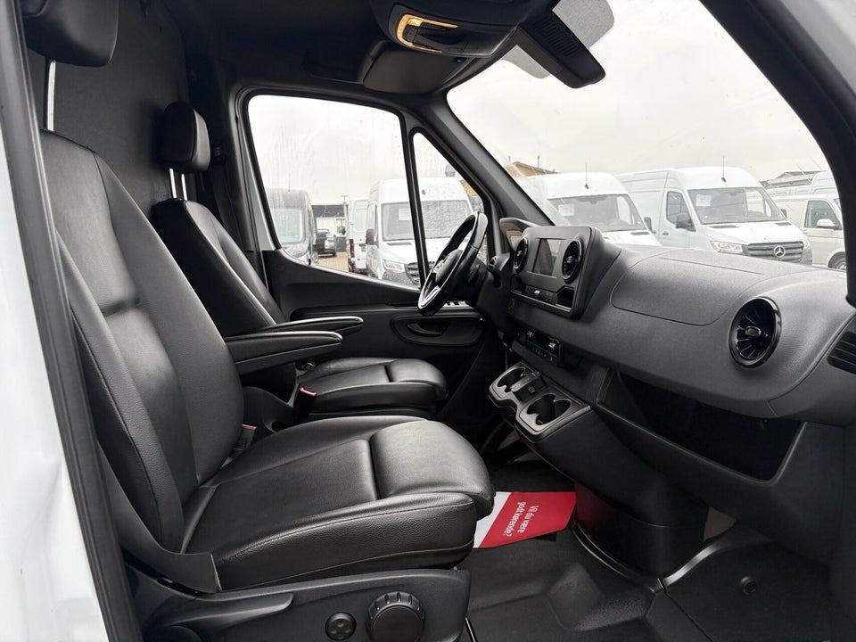 Mercedes Sprinter 317 2,0 CDi A2 Kassevogn aut. RWD
