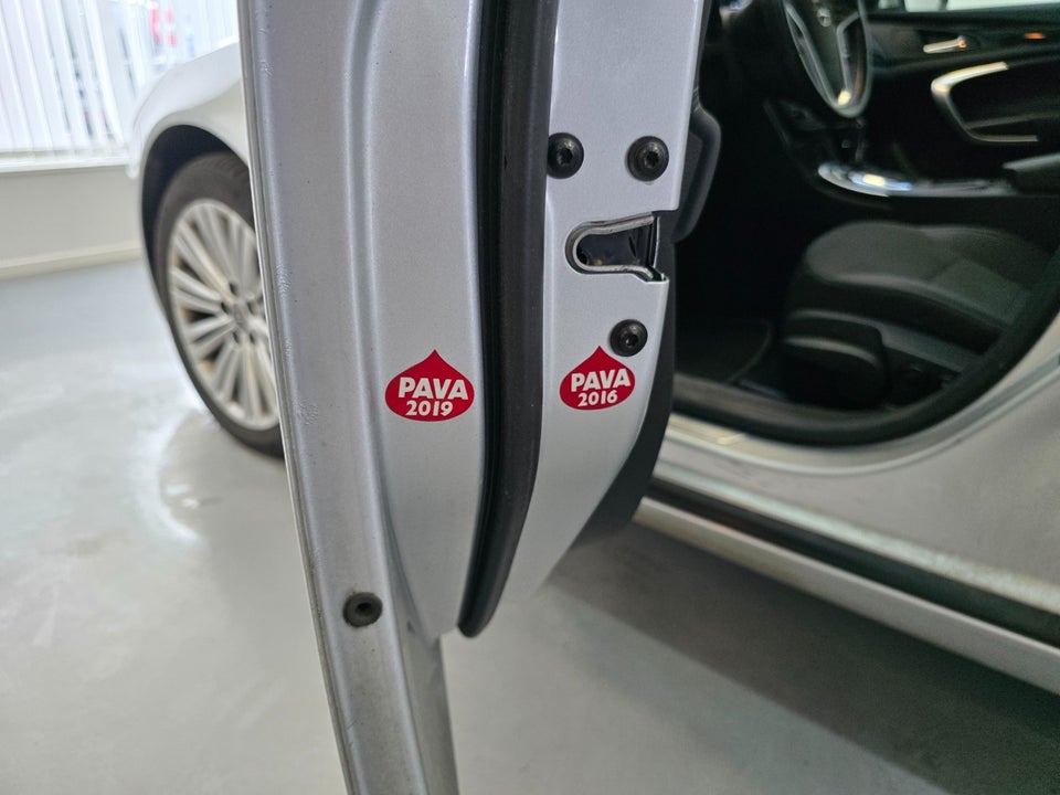 Opel Insignia 2,0 CDTi 160 Cosmo Sports Tourer aut. 5d