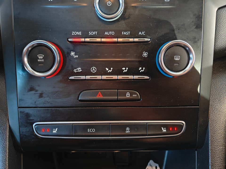 Renault Megane IV 1,3 TCe 140 Limited Sport Tourer 5d