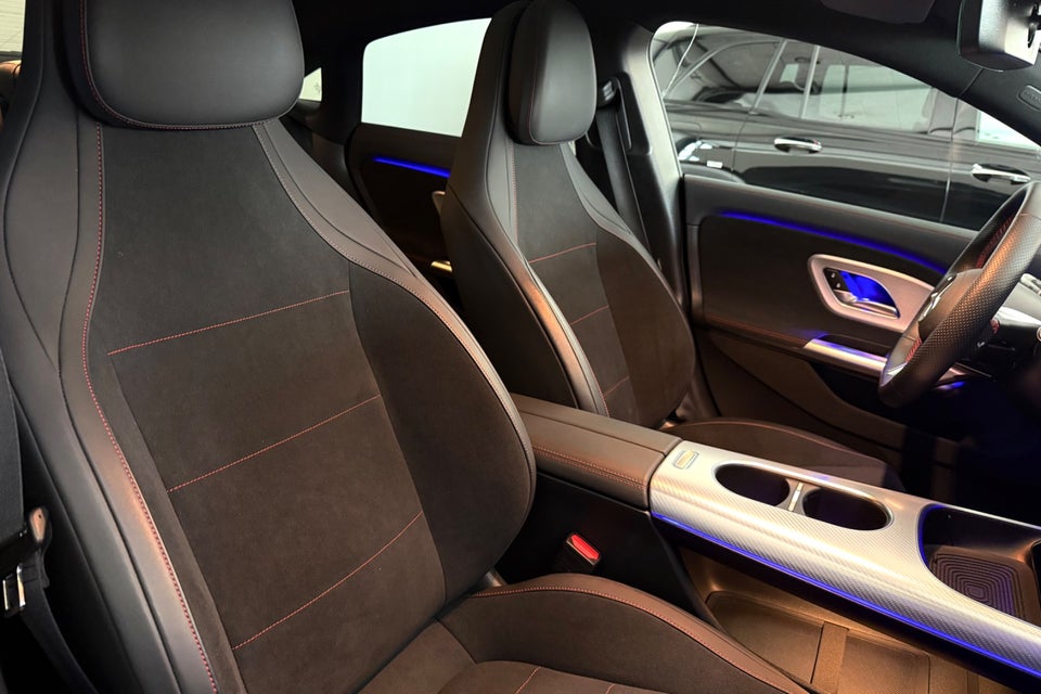 Mercedes CLA250+ electric AMG Line 4d