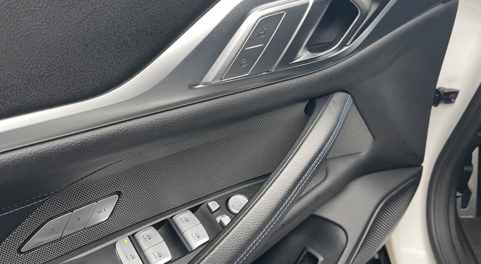 BMW i4 eDrive40 Fully Charged M-Sport 5d