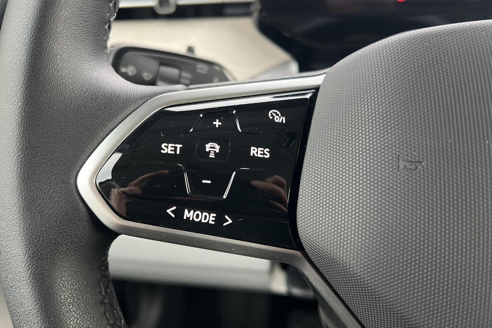 VW ID.Buzz 77 Pro SWB 5d