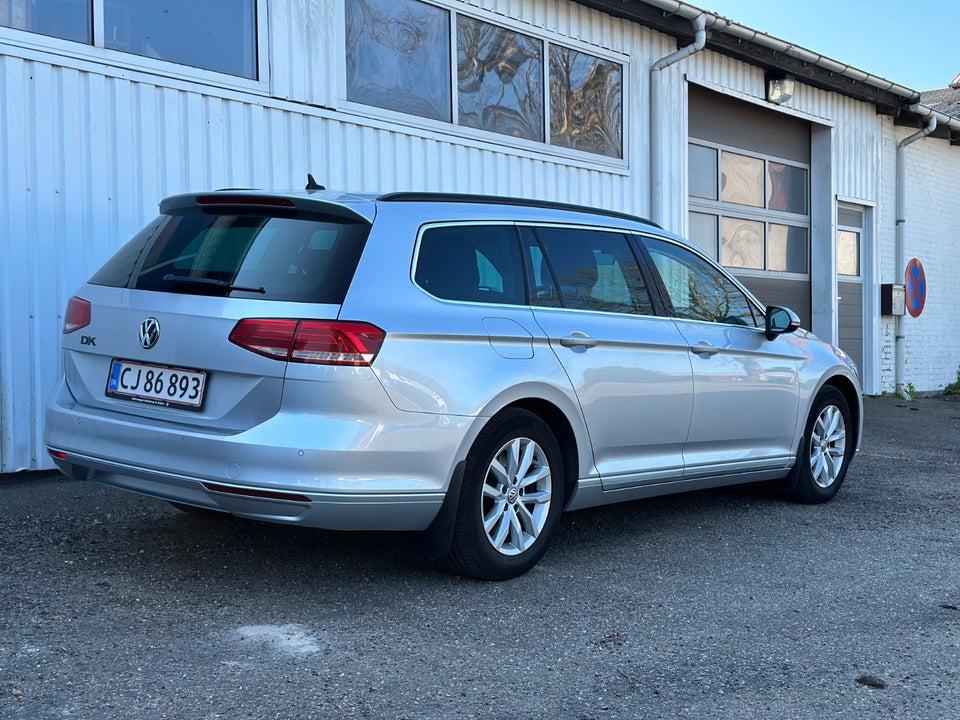 VW Passat 1,6 TDi 120 Comfortline Variant DSG 5d