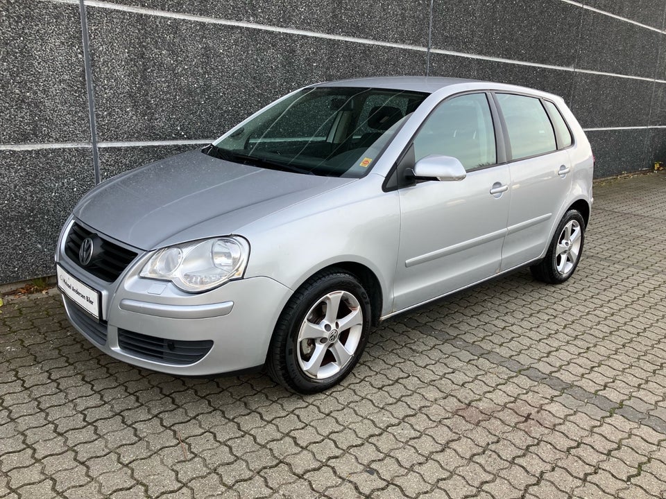 VW Polo 1,4 16V 5d