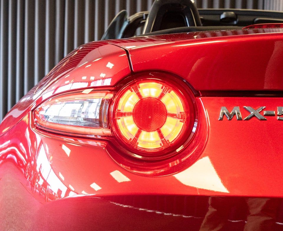Mazda MX-5 1,5 SkyActiv-G 132 Roadster 2d