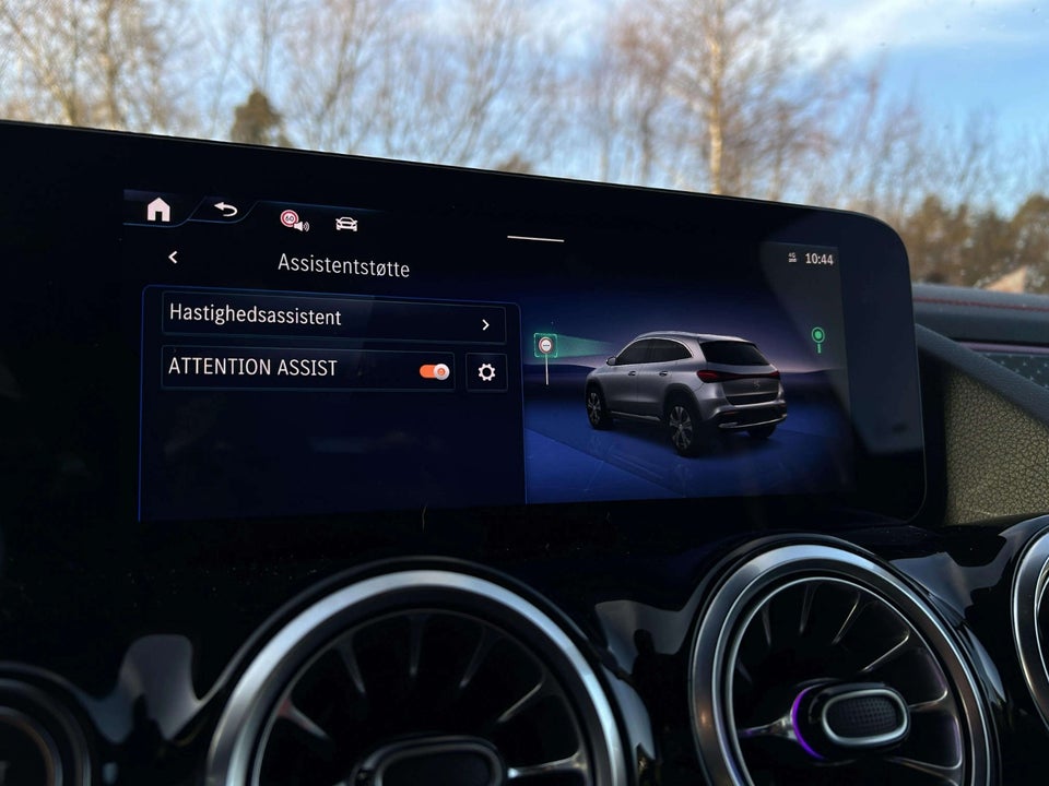 Mercedes EQA250+ AMG Advance Plus 5d