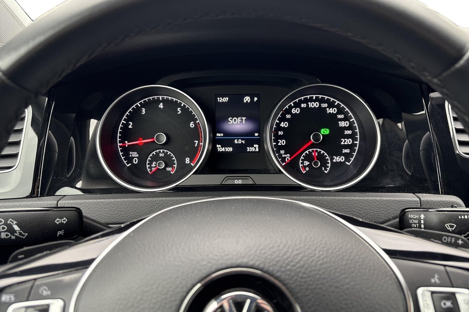 VW Golf VII 1,5 TSi 150 Highline DSG 5d