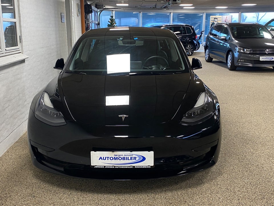 Tesla Model 3 RWD 4d