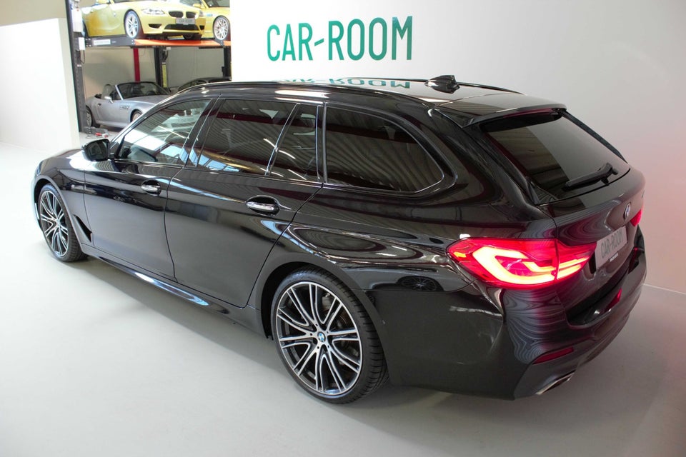 BMW 530d 3,0 Touring M-Sport aut. 5d