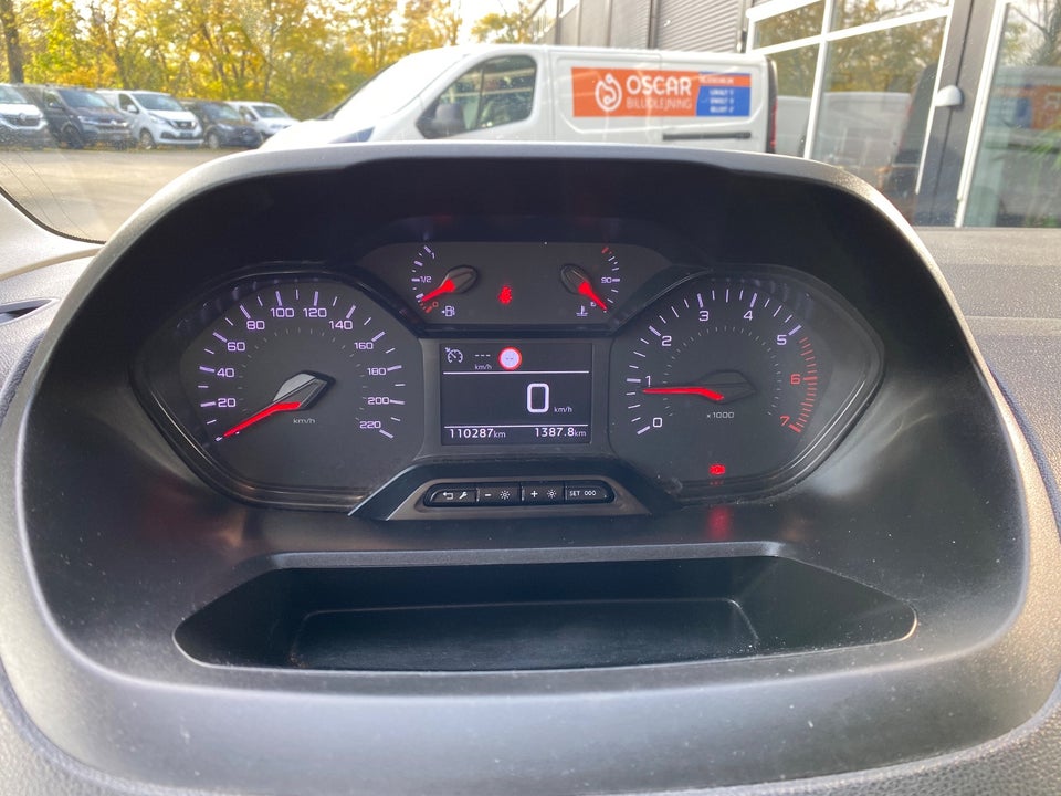 Peugeot Partner 1,5 BlueHDi 100 L1V1 Plus Van