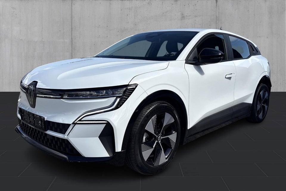 Renault Megane E-Tech 40 Equilibre 5d