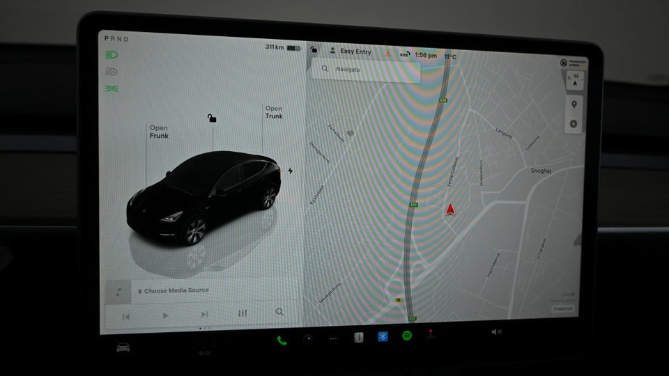 Tesla Model Y Long Range AWD 5d