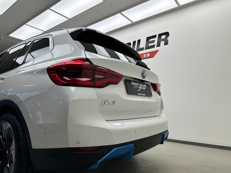 BMW iX3 Charged Impressive 5d