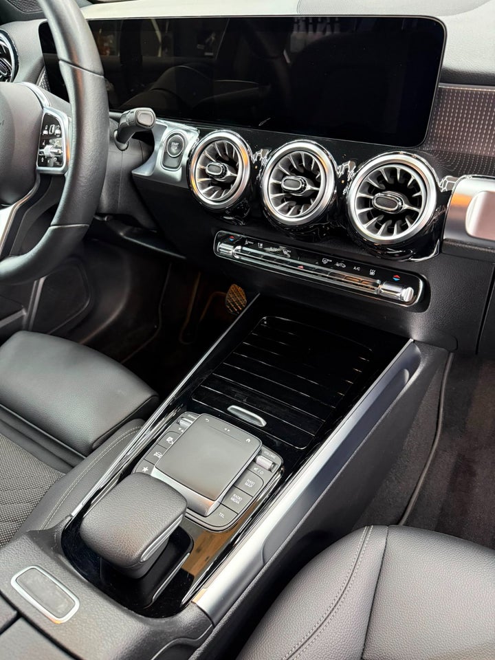 Mercedes EQB250+ Progressive 7prs 5d