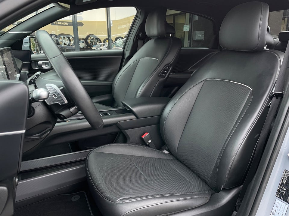 Hyundai Ioniq 6 77 Ultimate AWD 4d