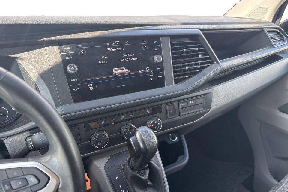 VW Transporter 2,0 TDi 150 Kassevogn DSG kort