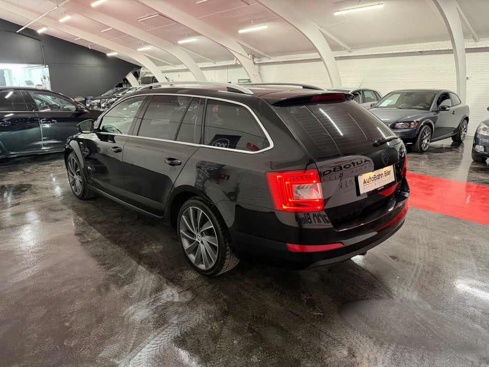 Skoda Octavia 2,0 TDi 150 Laurin & Klement Combi DSG 5d