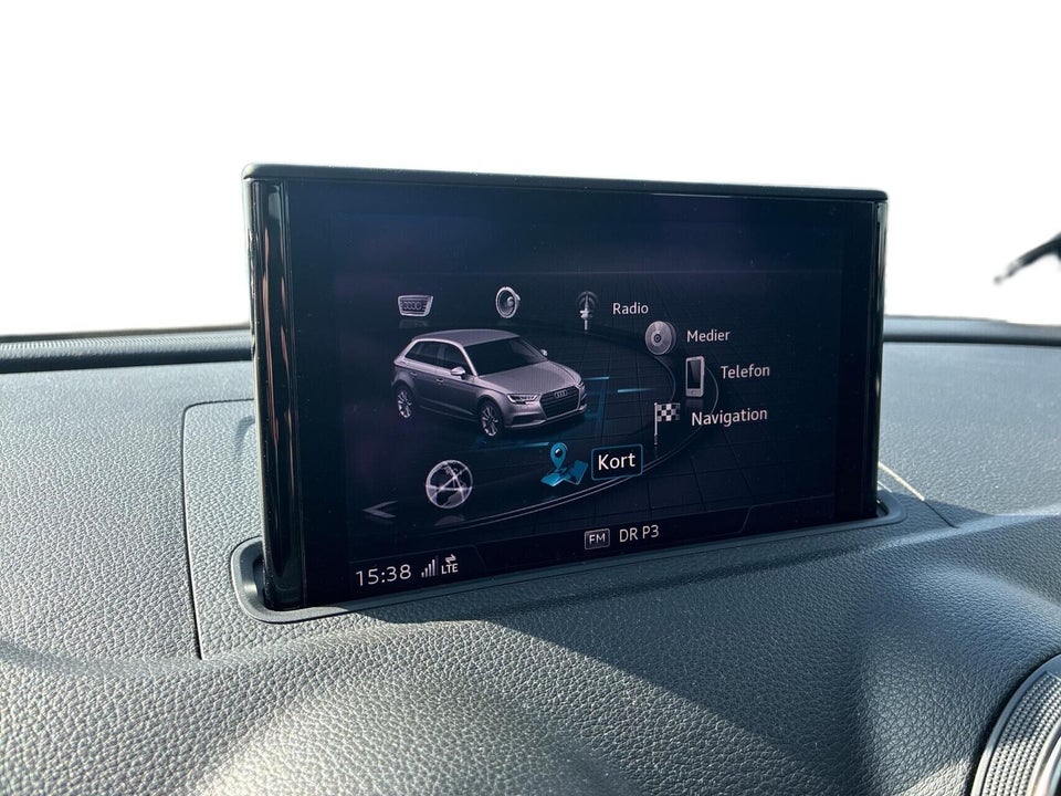 Audi A3 1,4 e-tron Sportback S-tr. 5d