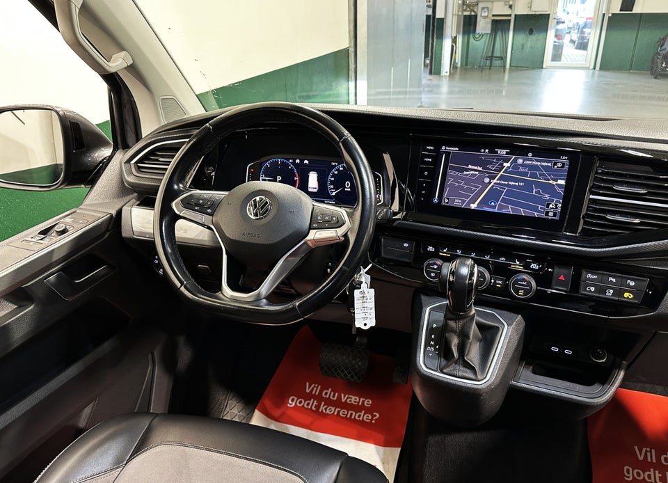 VW Multivan 2,0 TDi 199 Highline DSG kort