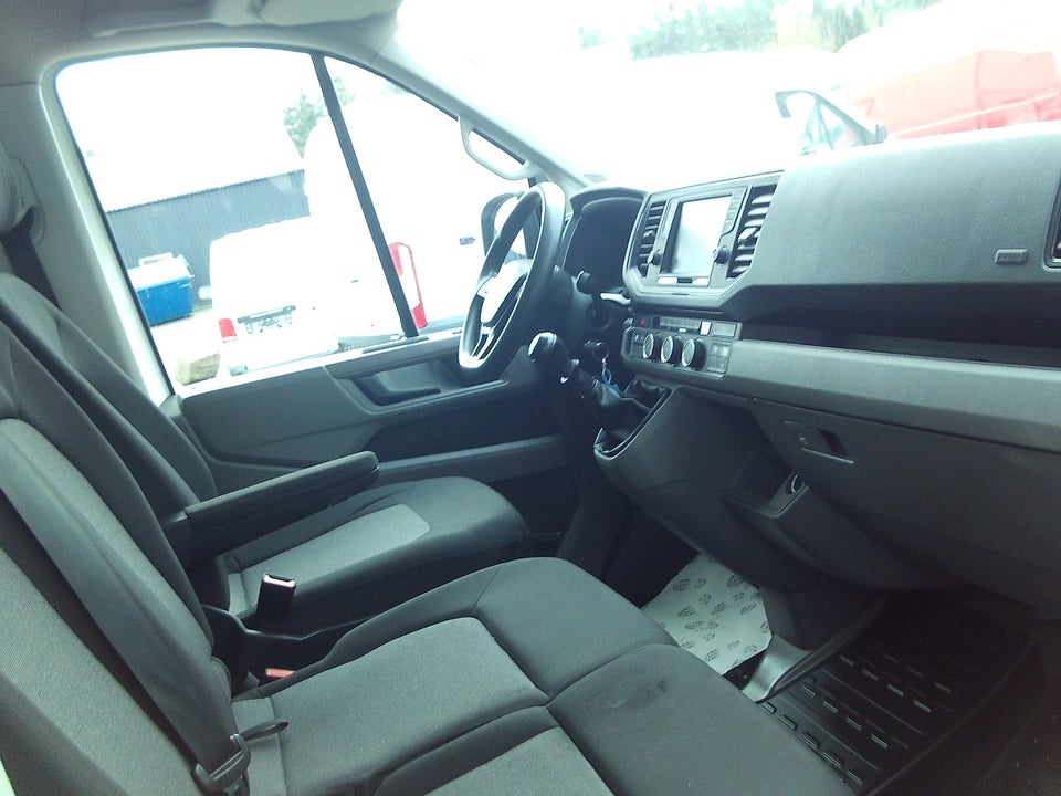 VW Crafter 35 2,0 TDi 177 Kassevogn L3H3
