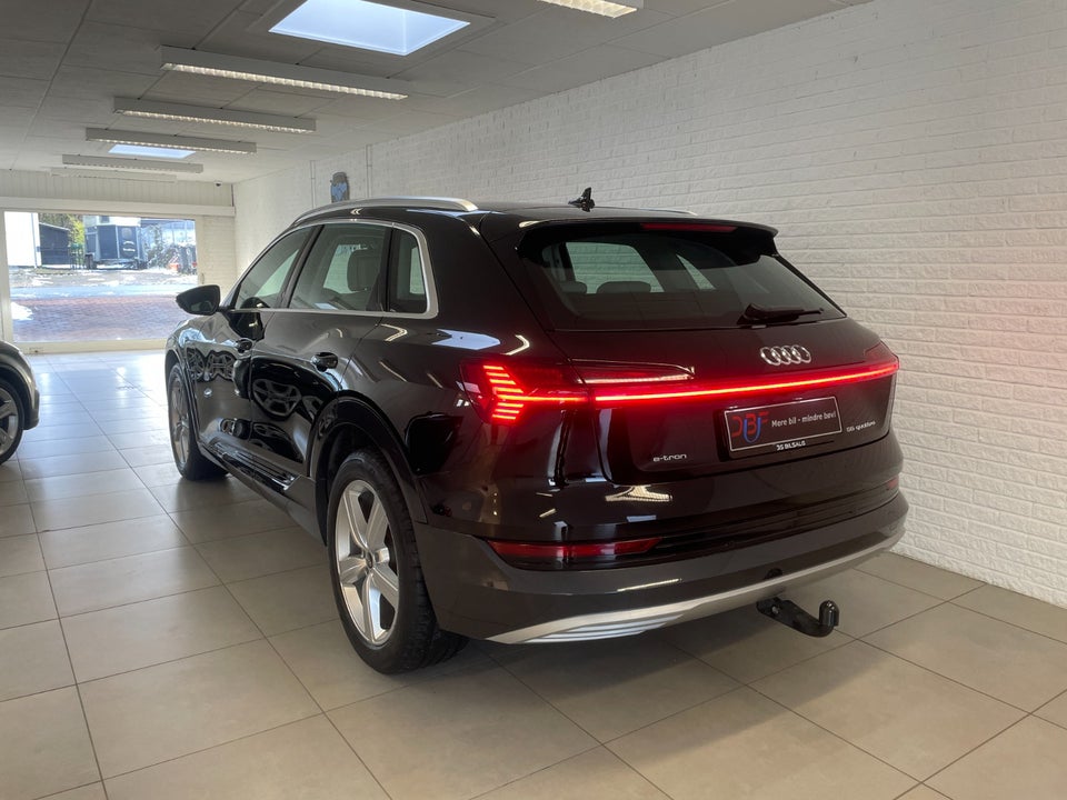 Audi e-tron 55 Advanced quattro 5d