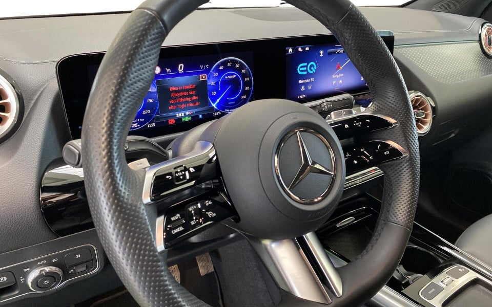 Mercedes EQA350 4Matic 5d