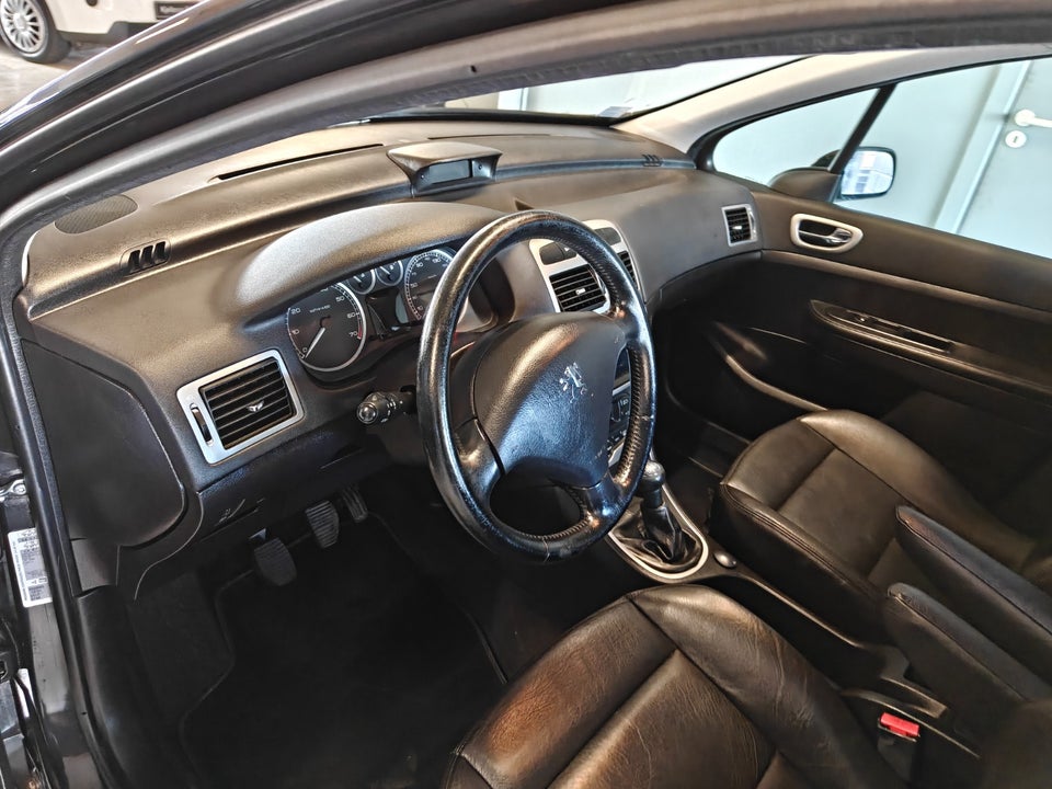 Peugeot 307 2,0 XS 5d