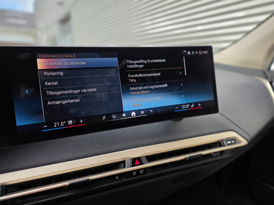 BMW iX xDrive40 5d