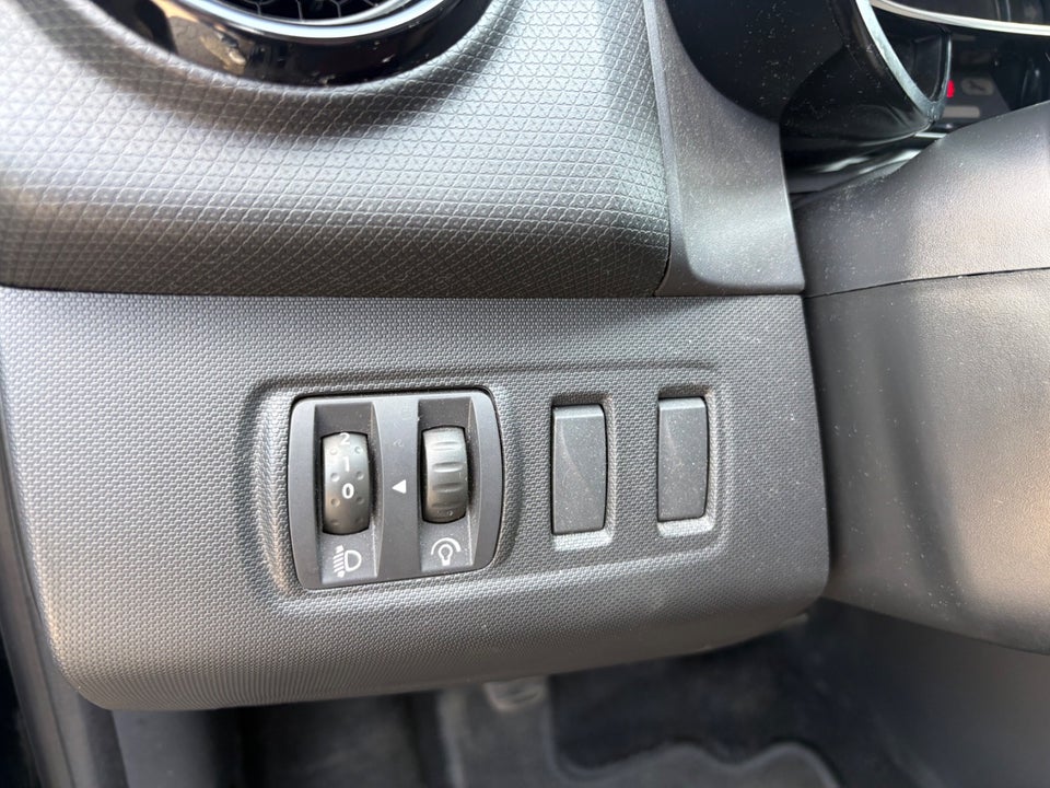 Renault Clio IV 1,5 dCi 75 Expression Sport Tourer 5d