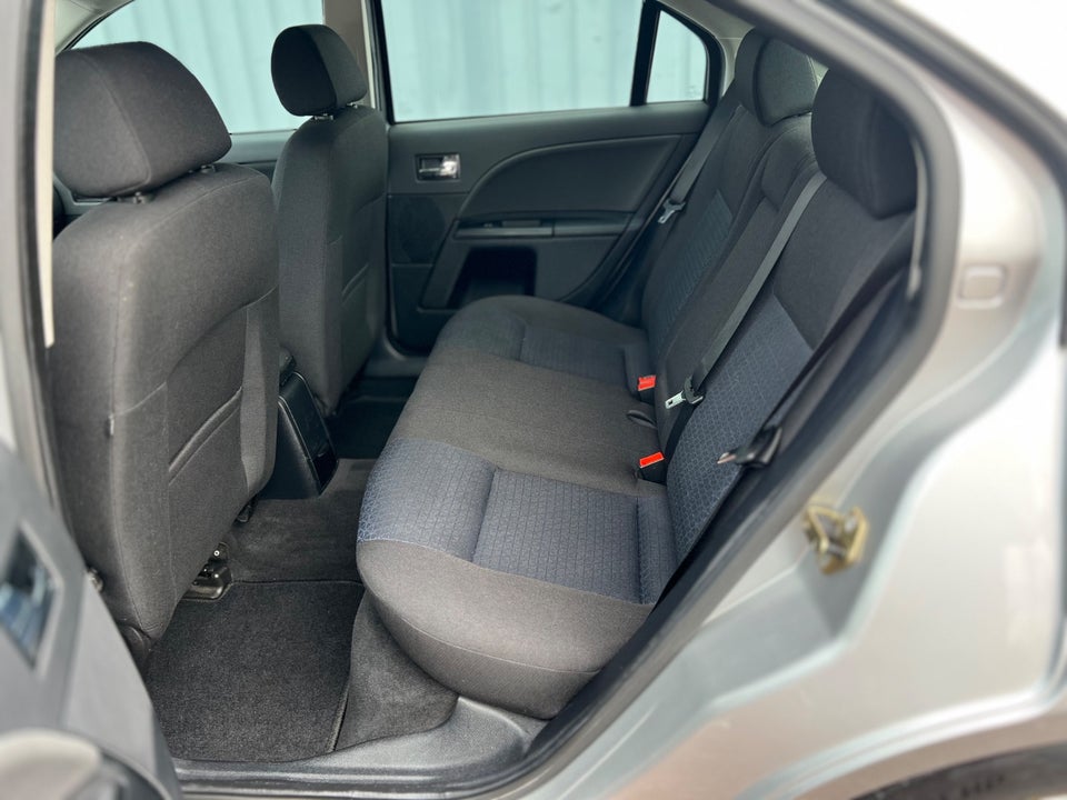 Ford Mondeo 2,0 145 Trend 5d