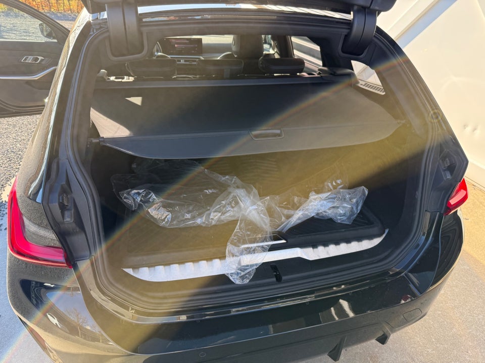 BMW 330e 2,0 Touring M-Sport aut. 5d