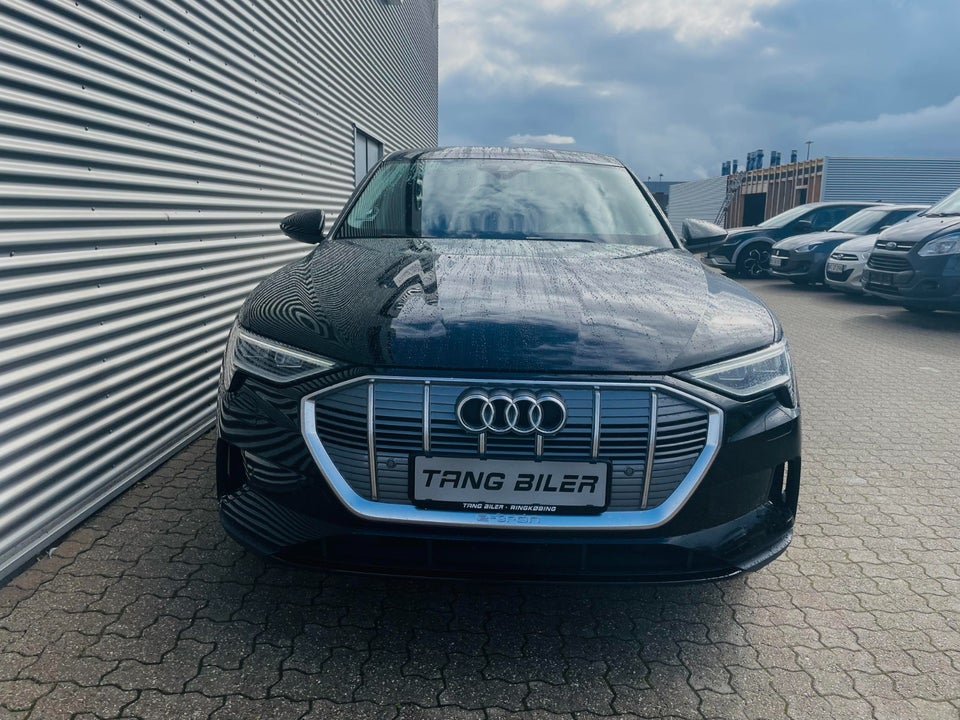 Audi e-tron 50 quattro 5d