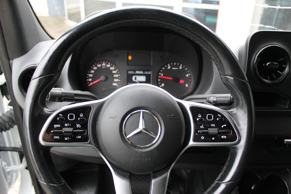 Mercedes Sprinter 317 2,0 CDi A3 Chassis PRO aut. RWD 2d