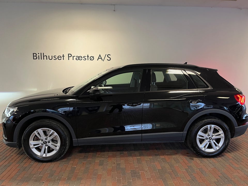 Audi Q3 45 TFSi e Attitude plus S-tr. 5d