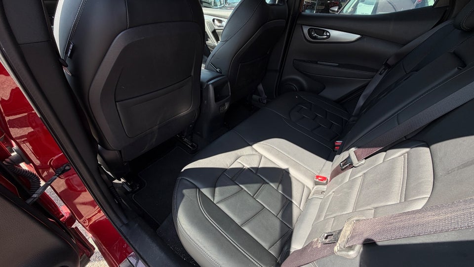 Nissan Qashqai 1,3 Dig-T 160 Tekna+ Dynamic DCT 5d