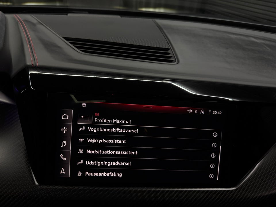 Audi RS e-tron GT quattro 4d