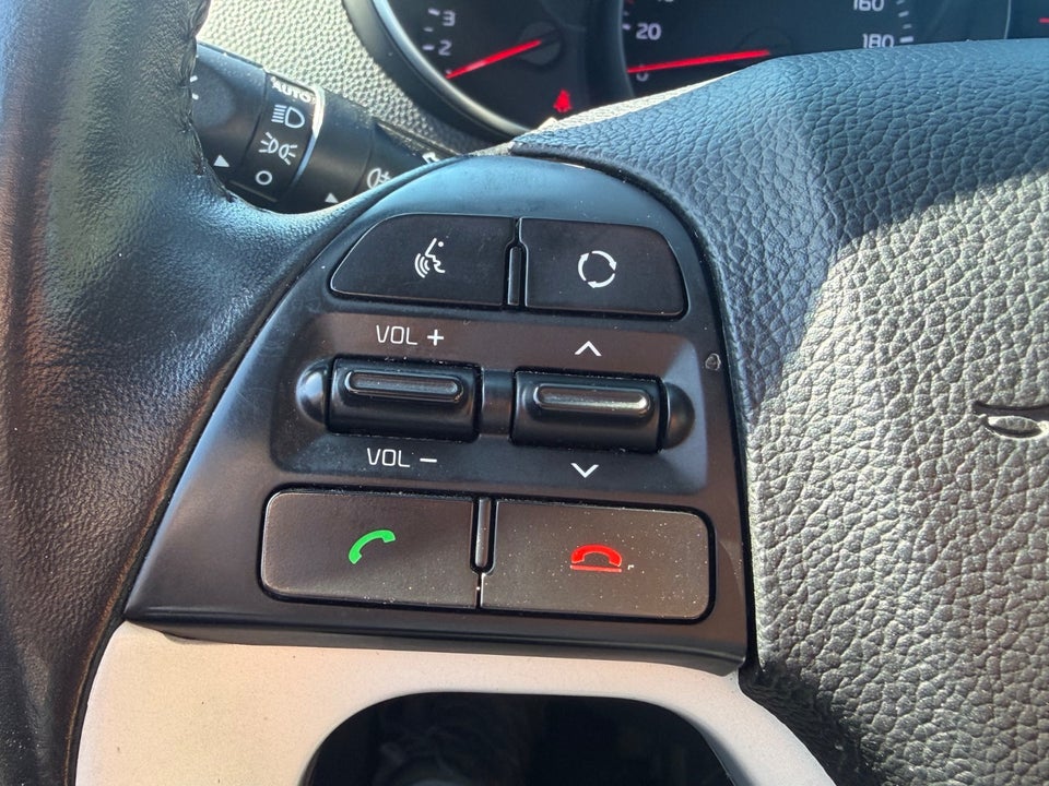 Kia Picanto 1,0 Attraction+ 5d