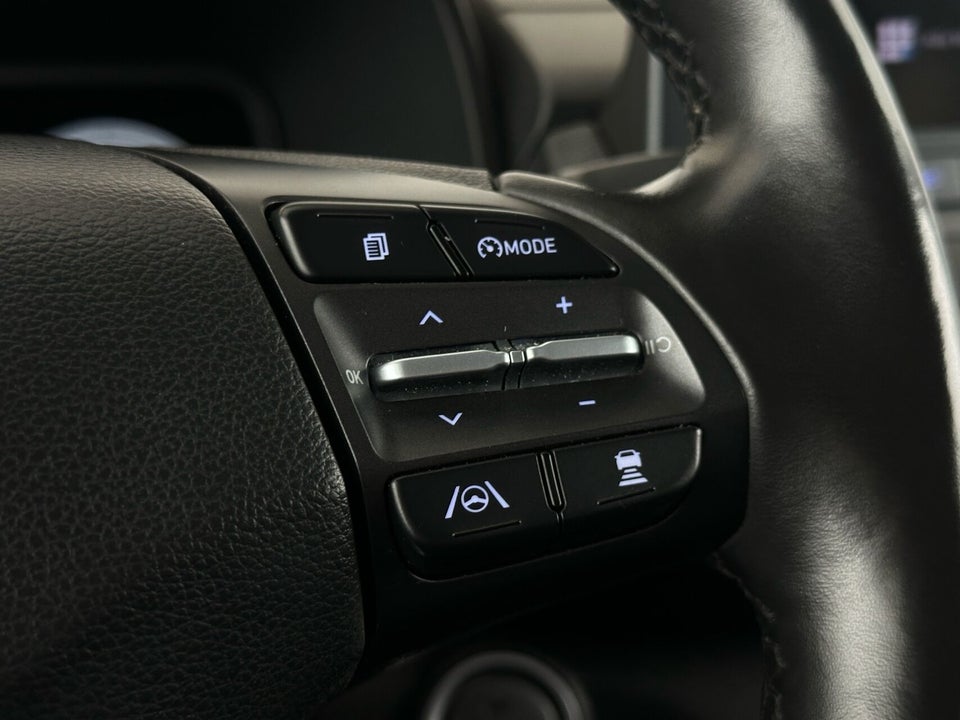 Hyundai Kona 39 EV Essential 5d